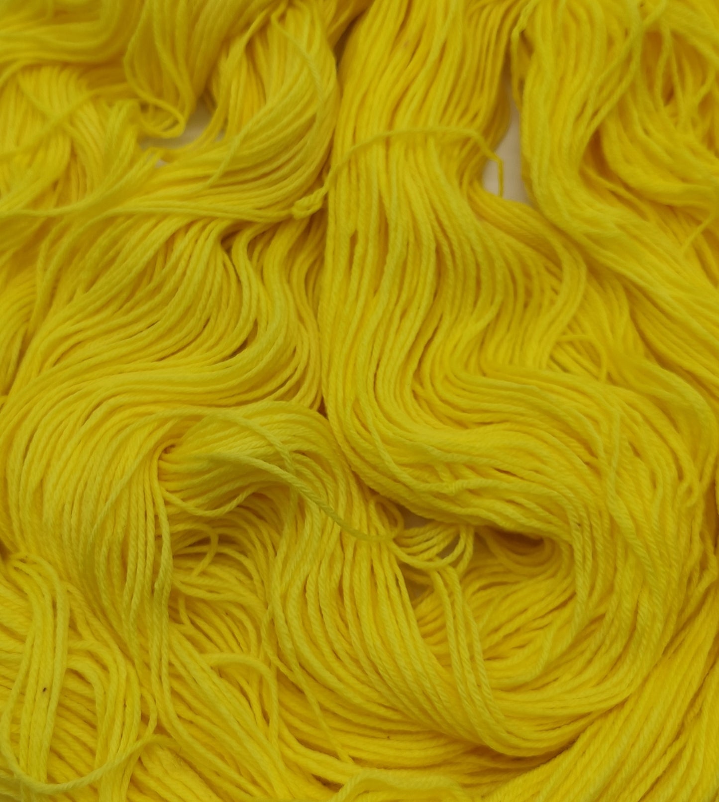 Merino High Twist 4fach semisolid Brilliant Yellow 100g