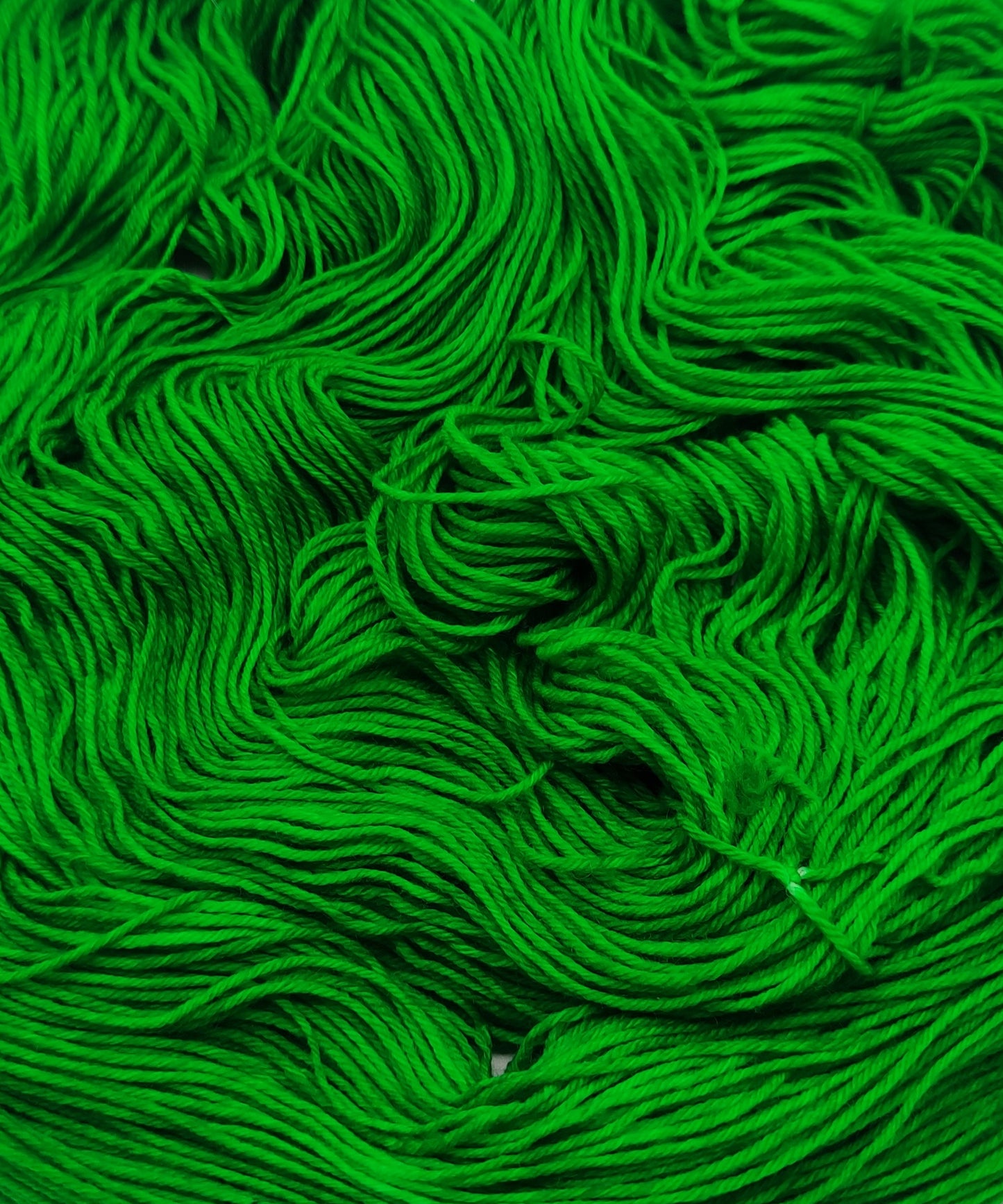 Merino High Twist 4fach semisolid Kelly Green 100g