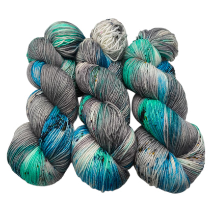 Merinosockenwolle 6fach, 150g Seenebel