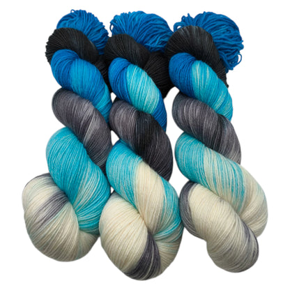 4-Merino, Eine für Alles 4fach 100g Über den Wolken
