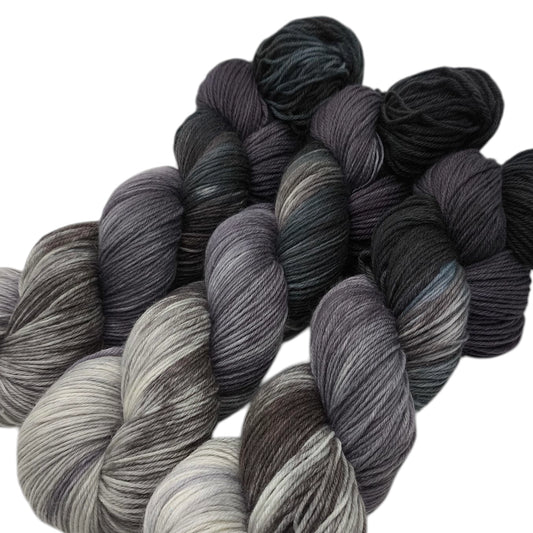 4-Merino, Eine für Alles 4fach 100g Negativ