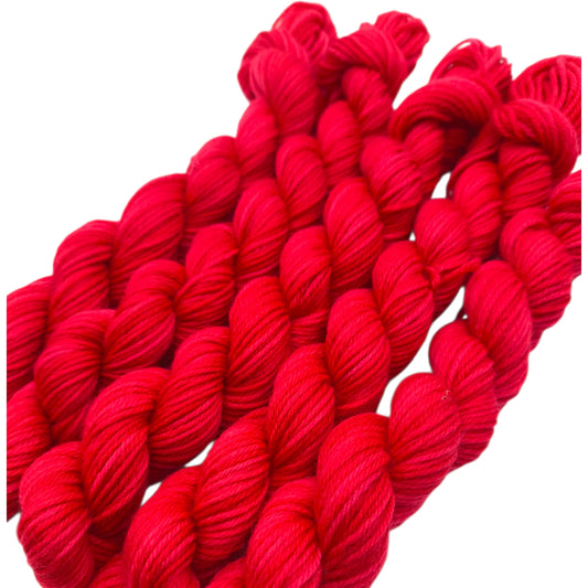 Merino High Twist 4fach Fire Engine Red 20g